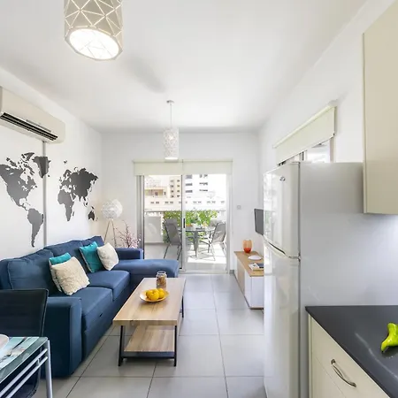 Airbnsea Centre Side Sea View * לרנקה