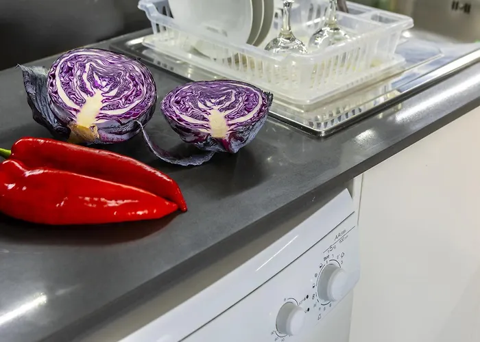 Airbnsea Centre Side Sea View Larnaca