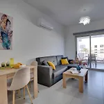 Airbnsea Centre Side Sea View 아파트 *