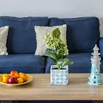 Airbnsea Centre Side Sea View 아파트