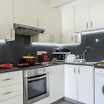 Airbnsea Centre Side Sea View * لارنكا
