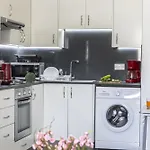 Airbnsea Centre Side Sea View *