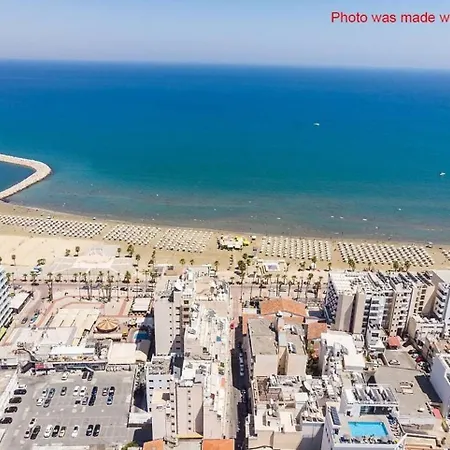 Airbnsea Centre Side Sea View Apartment