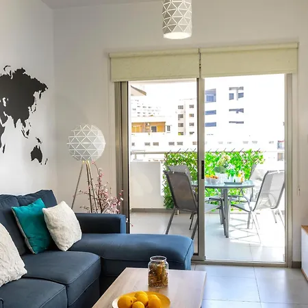 Apartment Airbnsea Centre Side Sea View