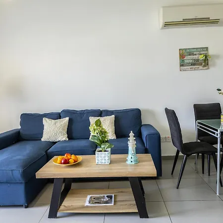 Airbnsea Centre Side Sea View