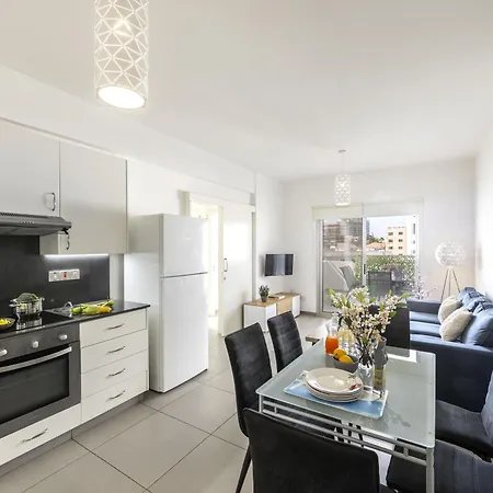 Airbnsea Centre Side Sea View Lejlighed *