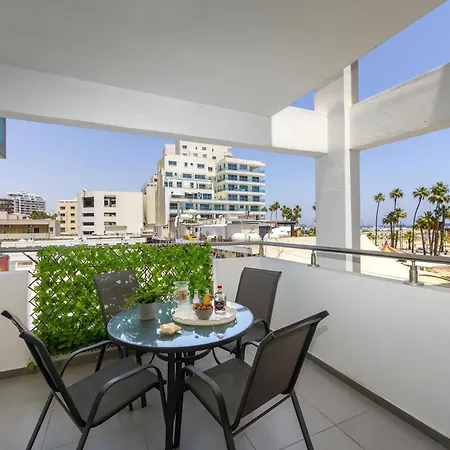 Airbnsea Centre Side Sea View Lejlighed *