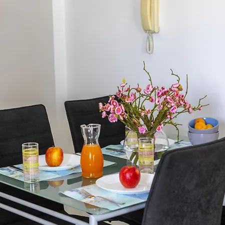 Airbnsea Centre Side Sea View *