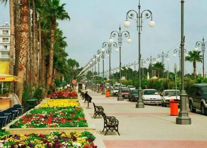 Apartament Airbnsea Centre Side Sea View Larnaca