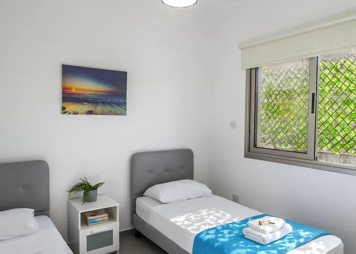 Apartament Airbnsea Centre Side Sea View Larnaca