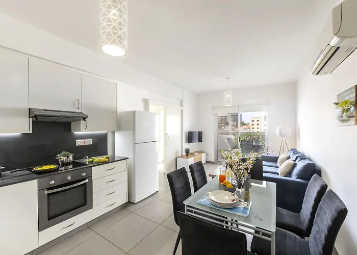 Airbnsea Centre Side Sea View Apartament *