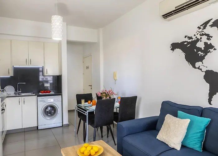 Airbnsea Centre Side Sea View Apartament *