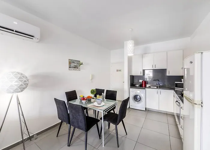 Airbnsea Centre Side Sea View Apartamento